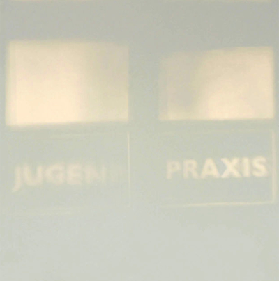 Fenster mit Praxistext Kinder- Jugend-Praxis